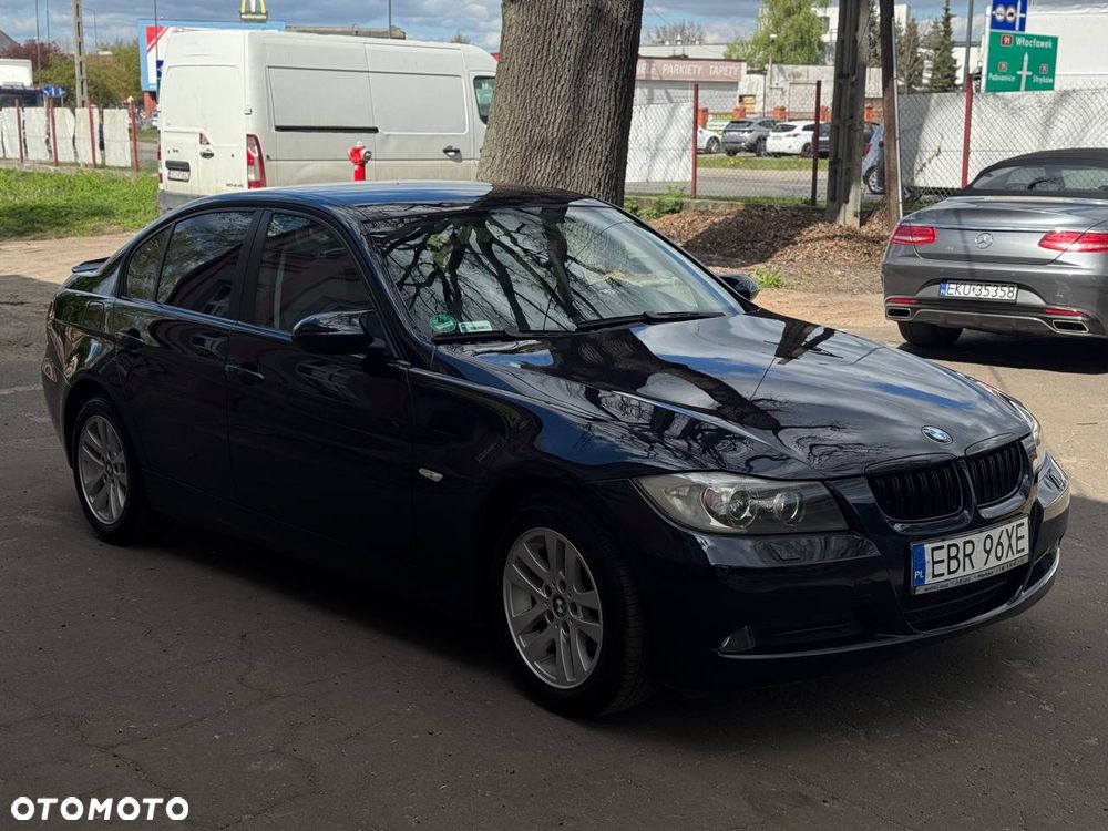 BMW Seria 3 320d - 12
