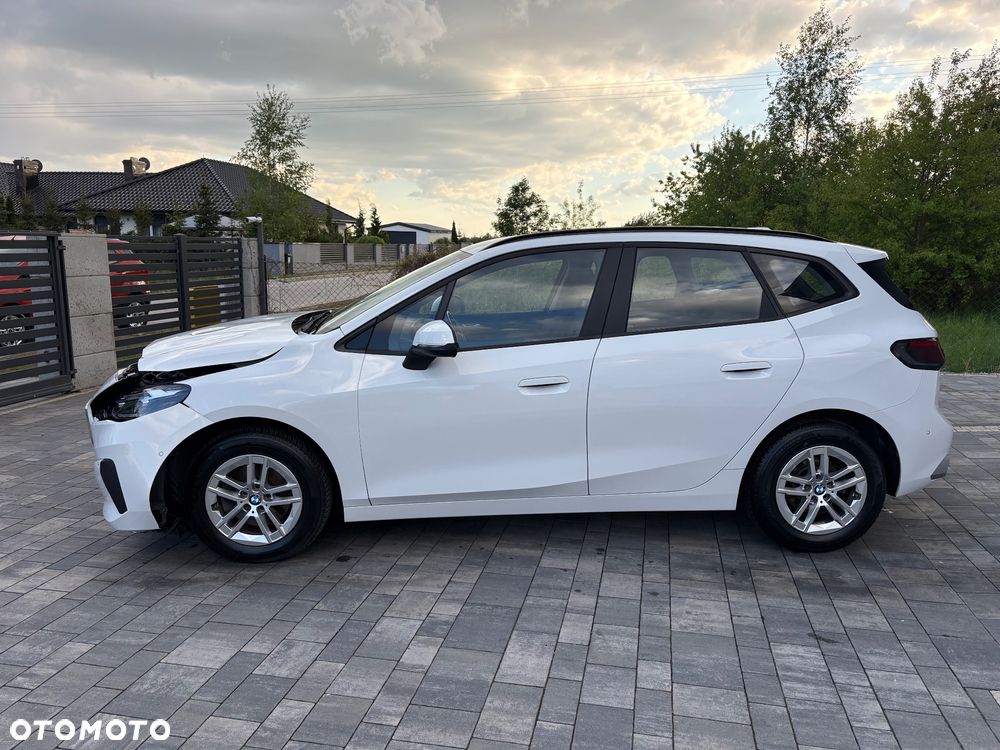 BMW Seria 2 218i - 25