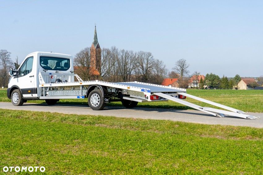 Ford Transit - 18