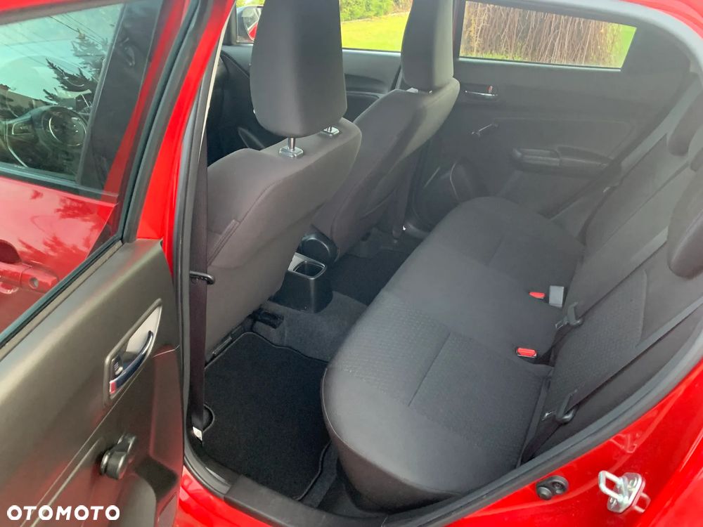 Suzuki Swift 1.2 SHVS Premium Plus - 12