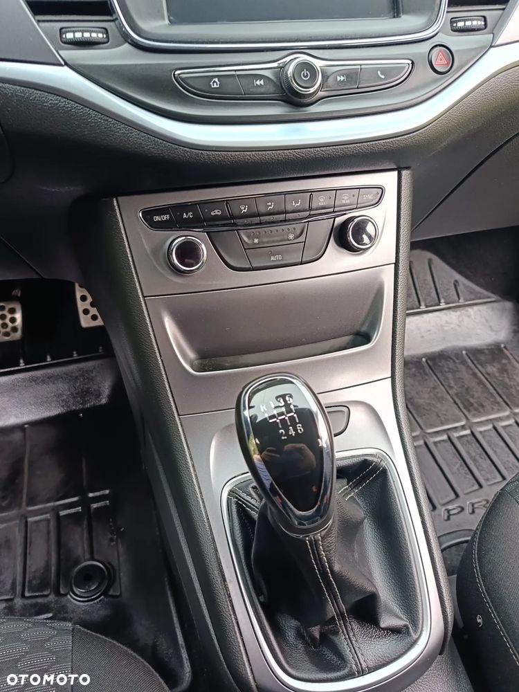 Opel Astra - 30
