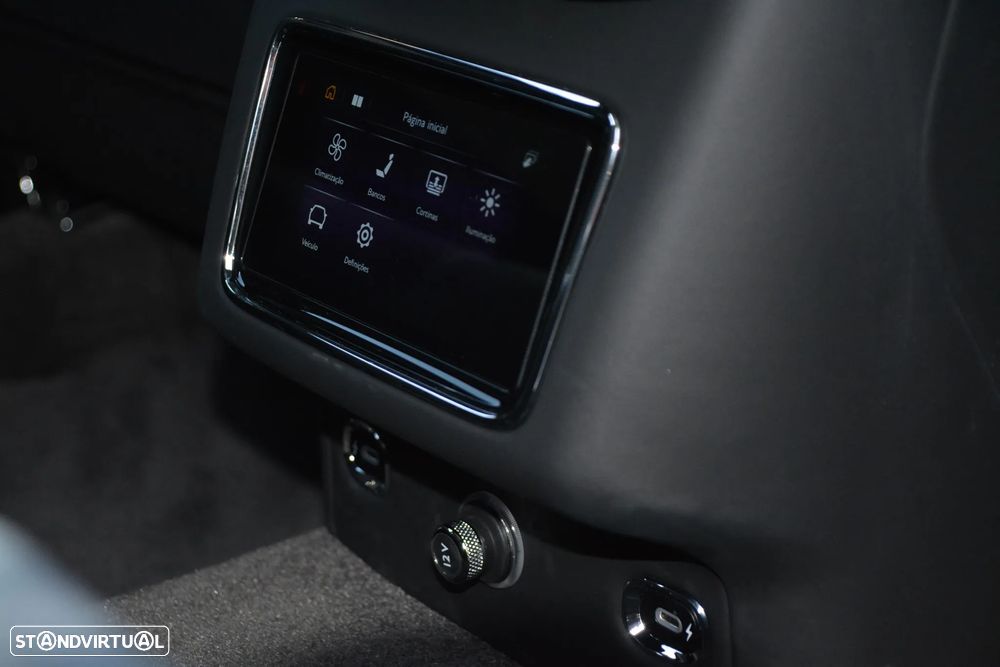 Bentley Bentayga Hybrid - 58