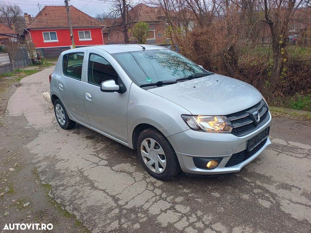 Dacia Sandero 1.2 16V - 1