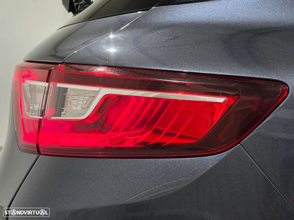 Renault Mégane Sport Tourer 1.3 TCe Limited - 27