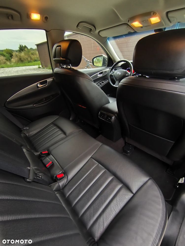 Infiniti EX EX30d - 9