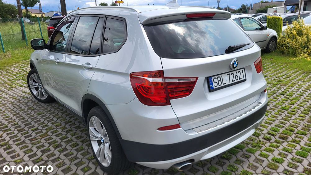 BMW X3 xDrive20d - 16