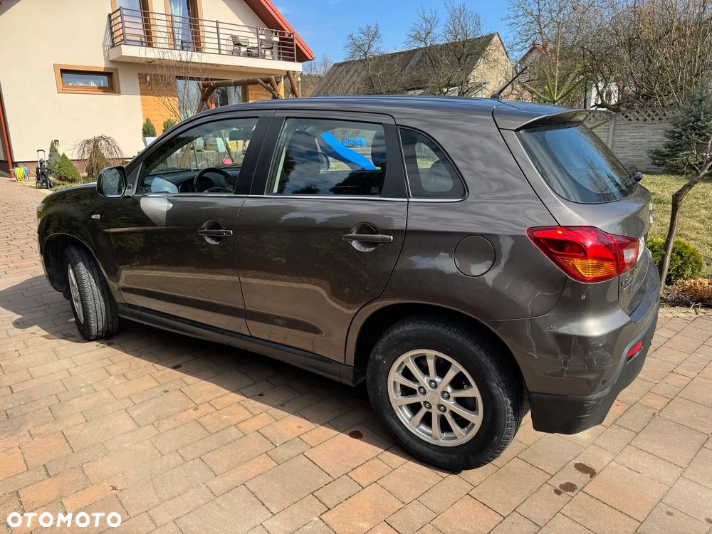 Mitsubishi ASX 1.8 DI-D 2WD Intense - 4