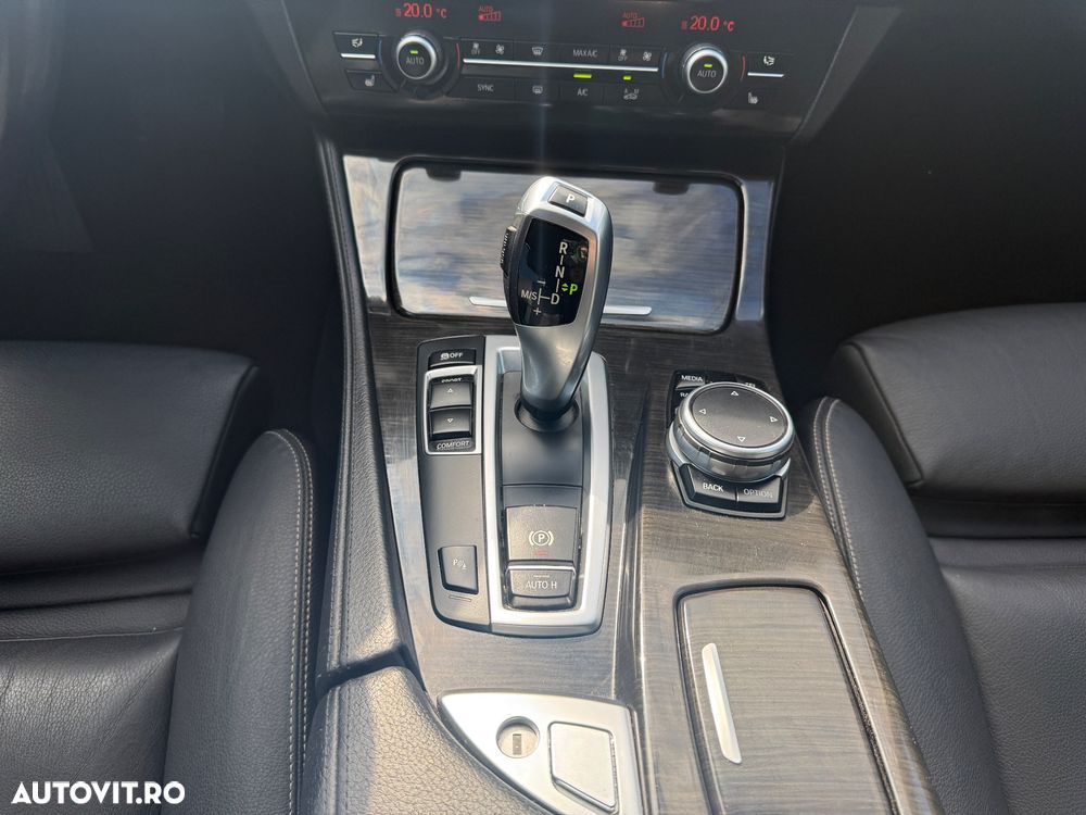 BMW Seria 5 520d AT - 15