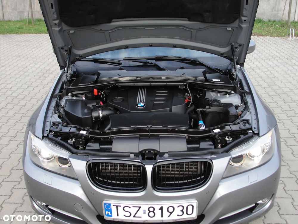 BMW Seria 3 318d DPF Edition Exclusive - 22