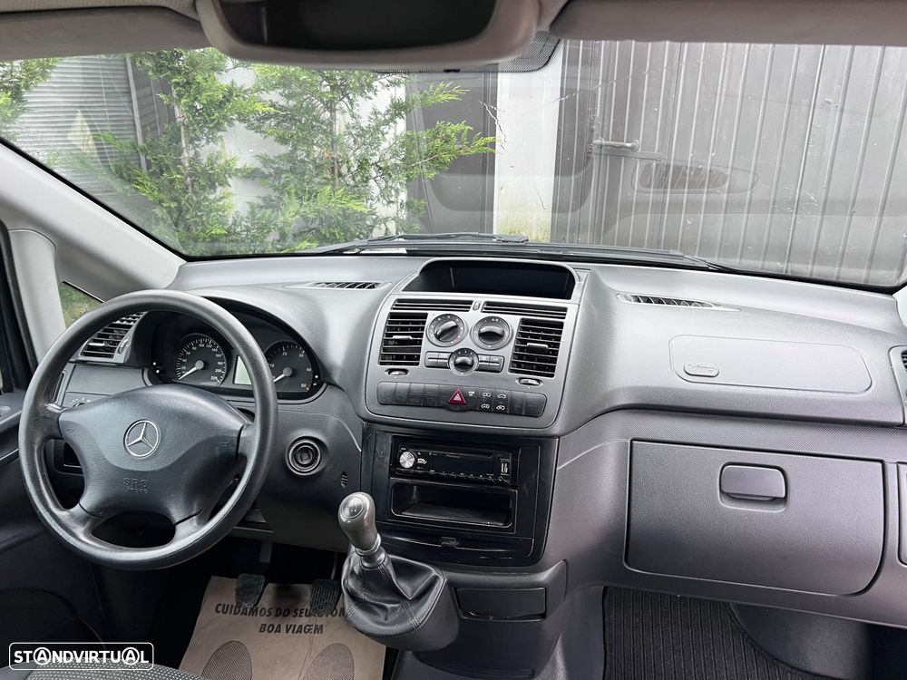 Mercedes-Benz Vito/AC/6Lugares - 13