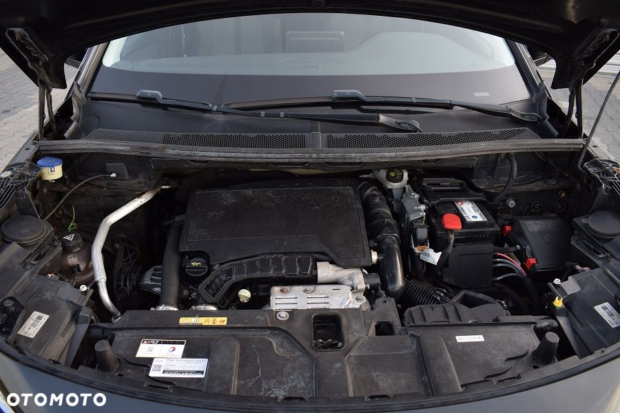 Peugeot 3008 PureTech 130 Stop & Start GPF EAT8 Allure - 30