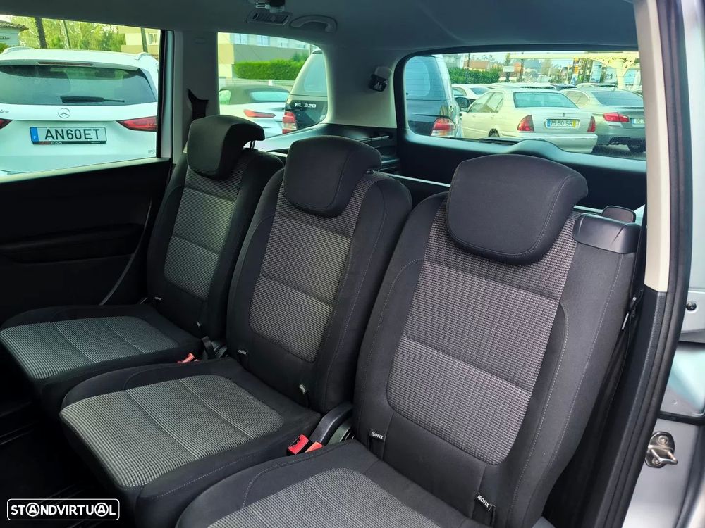 VW Sharan 2.0 TDi Confortline - 29