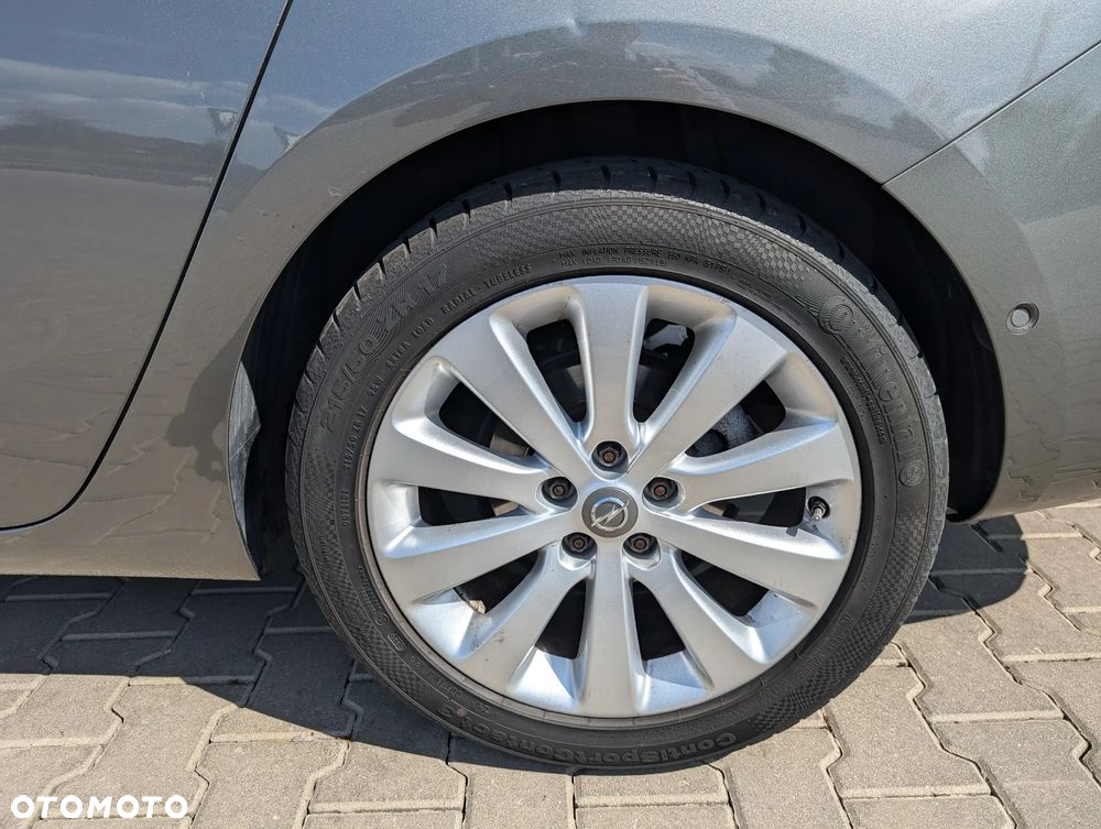 Opel Astra 1.4 Turbo Dynamic - 11