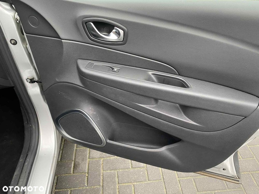 Renault Captur ENERGY TCe 120 EDC Luxe - 19