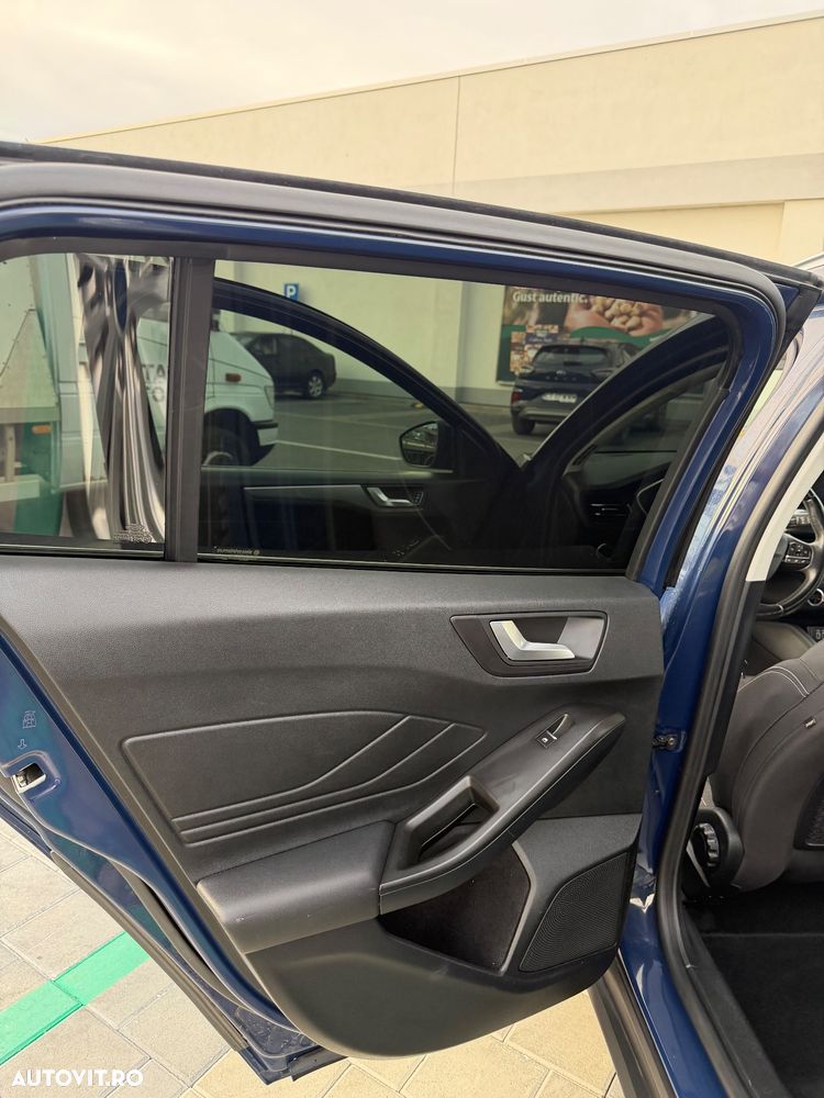 FORD Focus 2021 — imagine 9