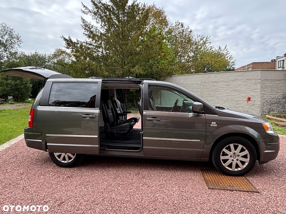 Chrysler Grand Voyager 2.8 CRD Automatik Limited - 23