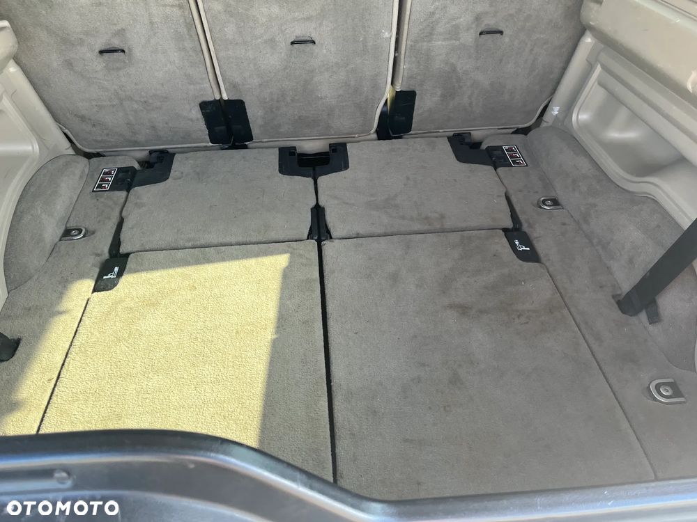 Land Rover Discovery - 13