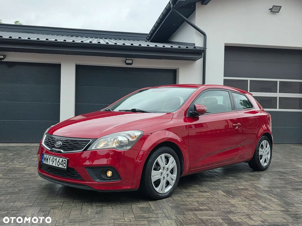 Kia ProCeed - 16