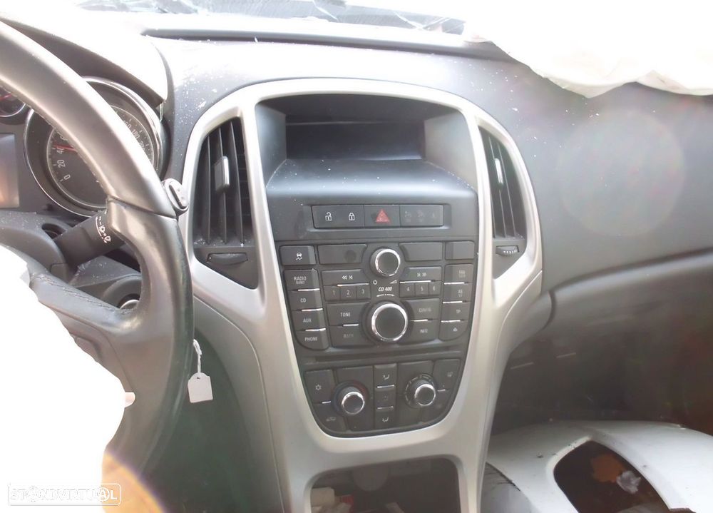 Peças Opel Astra J Sports Tourer 2010 a 2016 - 16