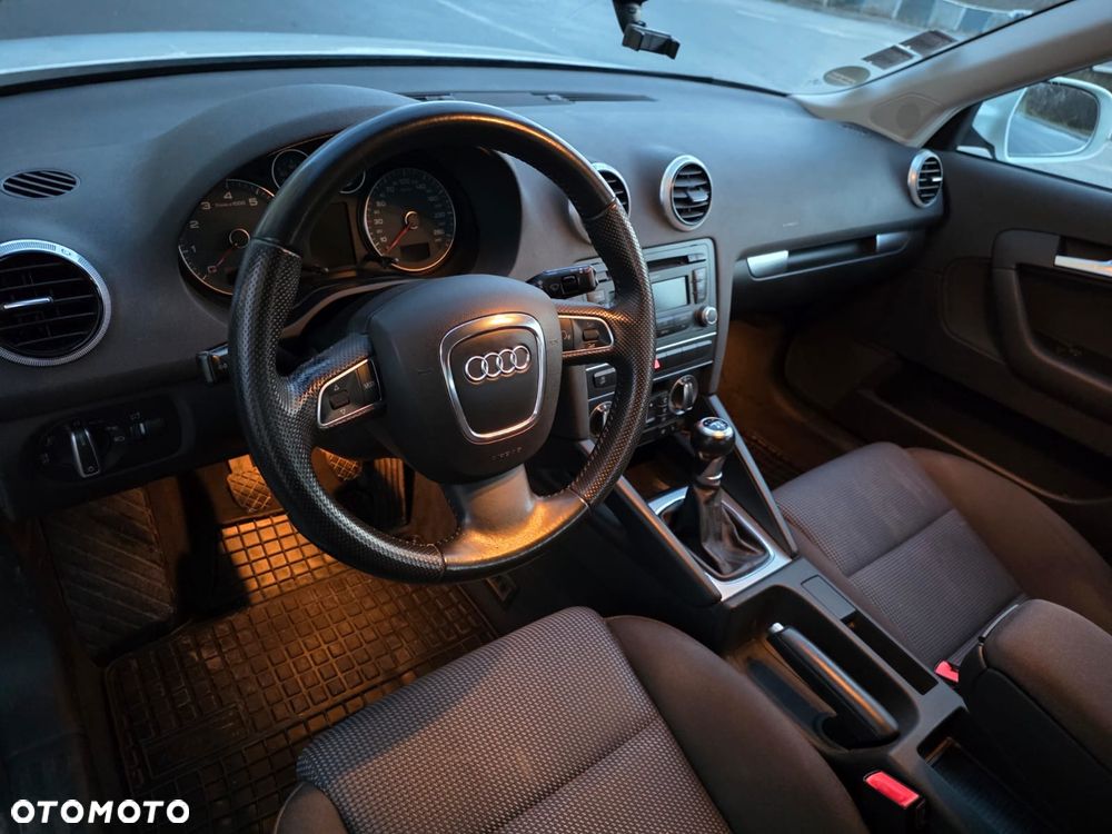 Audi A3 Sportback - 7