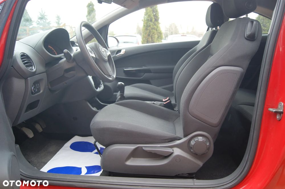 Opel Corsa - 13