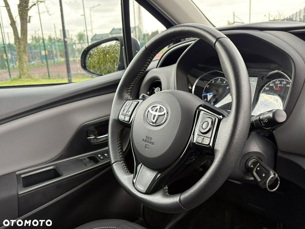 Toyota Yaris - 19