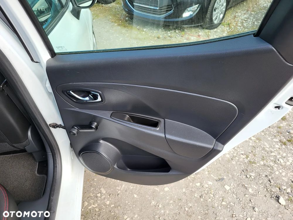 Renault Clio 1.2 16V 75 Business - 21
