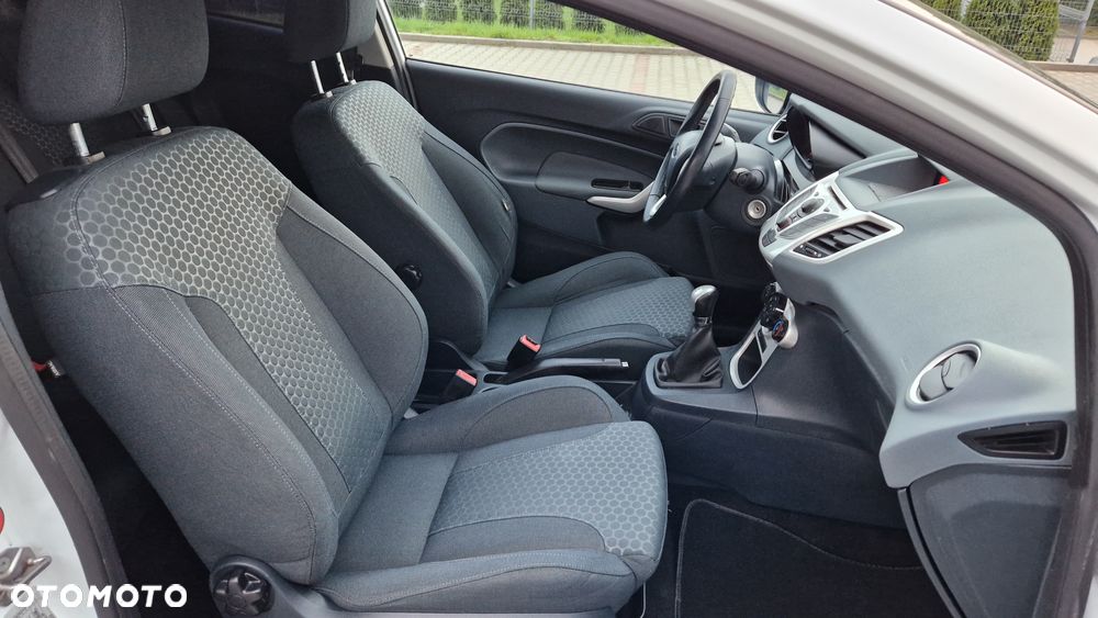 Ford Fiesta 1.6 Ti-VCT Sport - 18