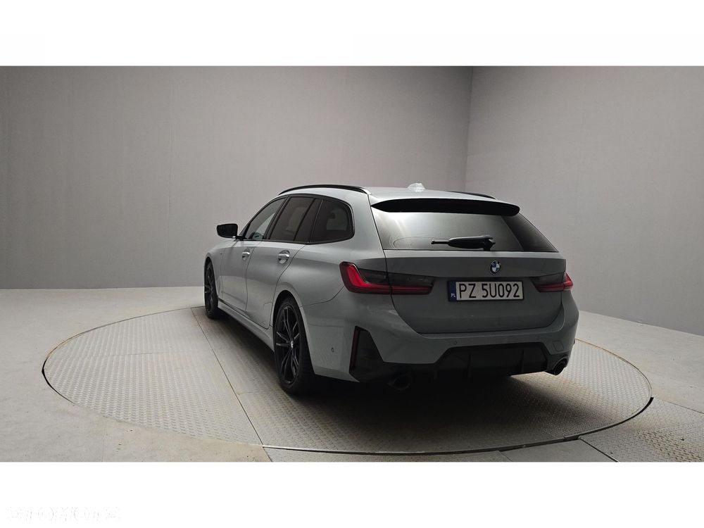 BMW Seria 3 320d xDrive M Sport - 2