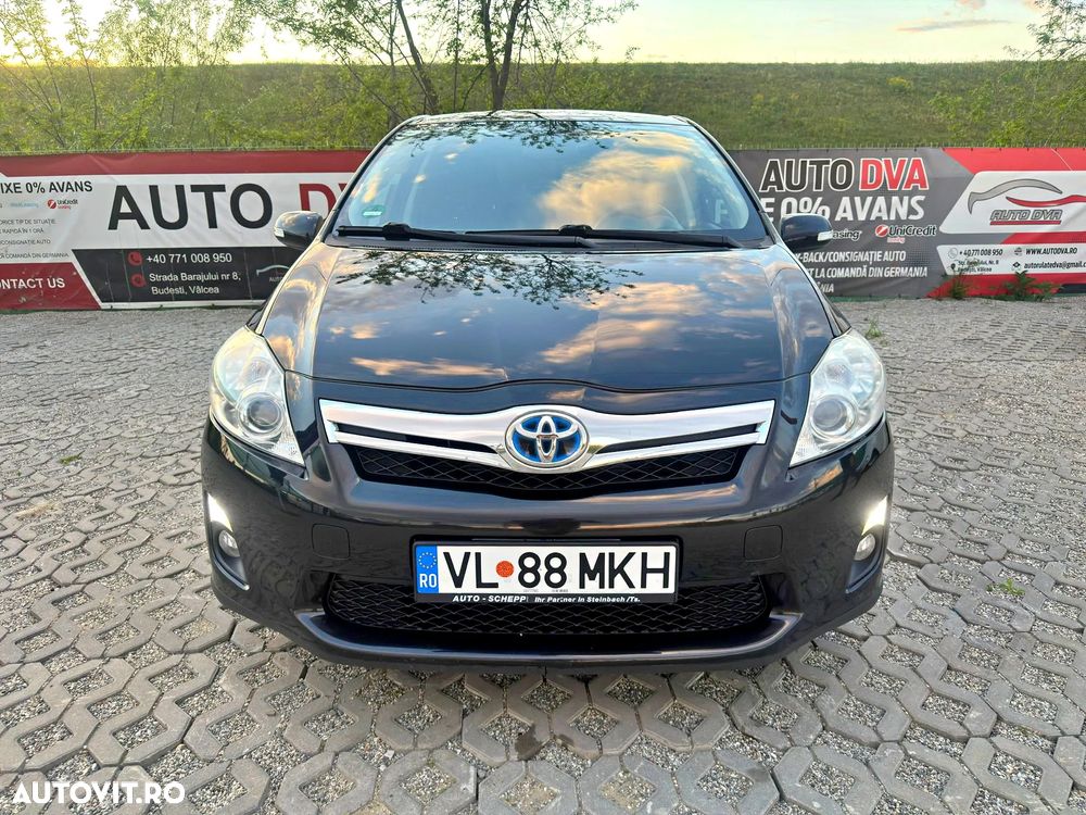 Toyota Auris 1.8 L VVT-i Luna - 8
