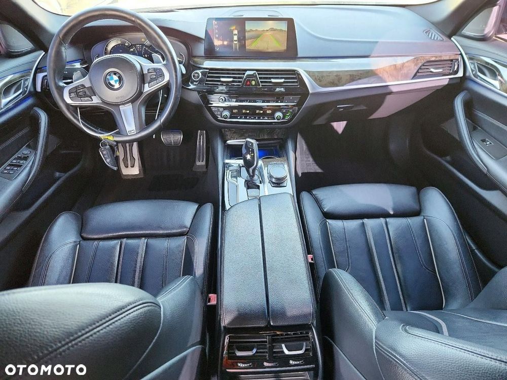 BMW Seria 5 540i M Sport Edition - 8