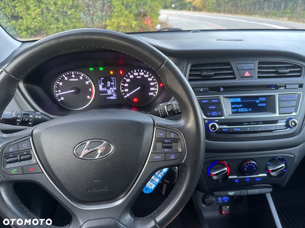 Hyundai i20 1.4 Comfort - 8
