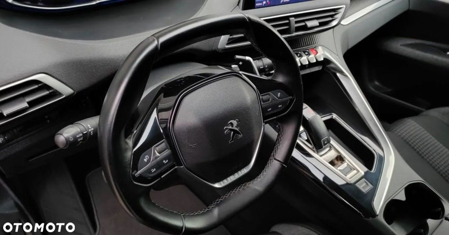 Peugeot 5008 - 11