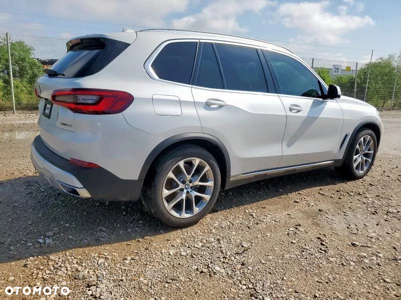 BMW X5 xDrive35i Sport-Aut - 3