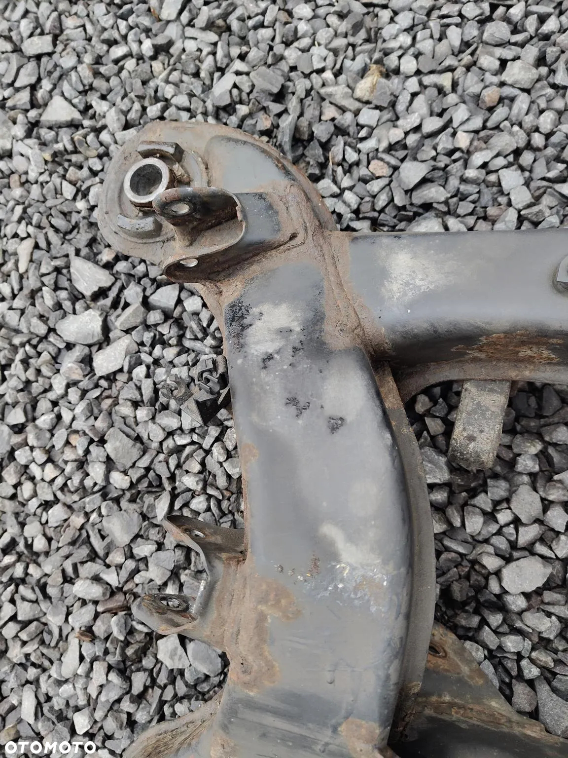 MERCEDES W203 W209 CLK SANKI TYLNE ŁAWA WÓZEK KOŁYSKA BELKA 2033501894 - 9