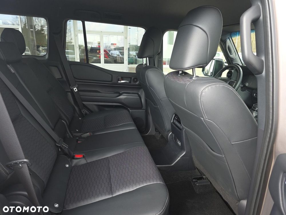 Toyota Land Cruiser LC 2.8 D-4D Executive - 9