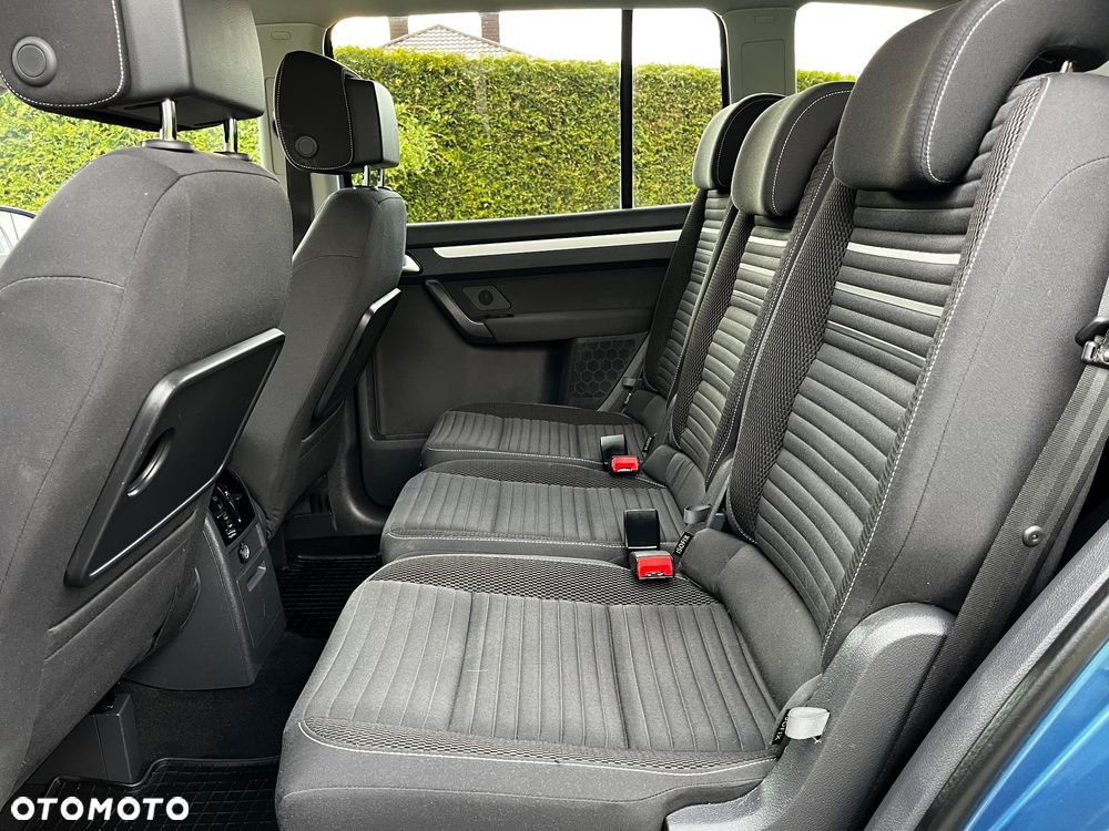 Volkswagen Touran 2.0 TDI DPF Cup - 19