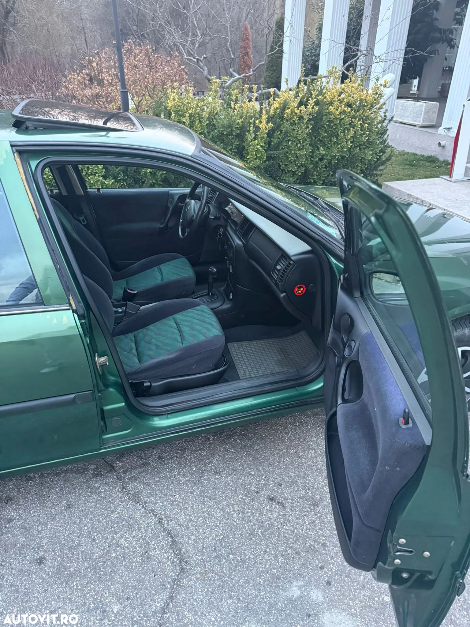 Opel Vectra - 9