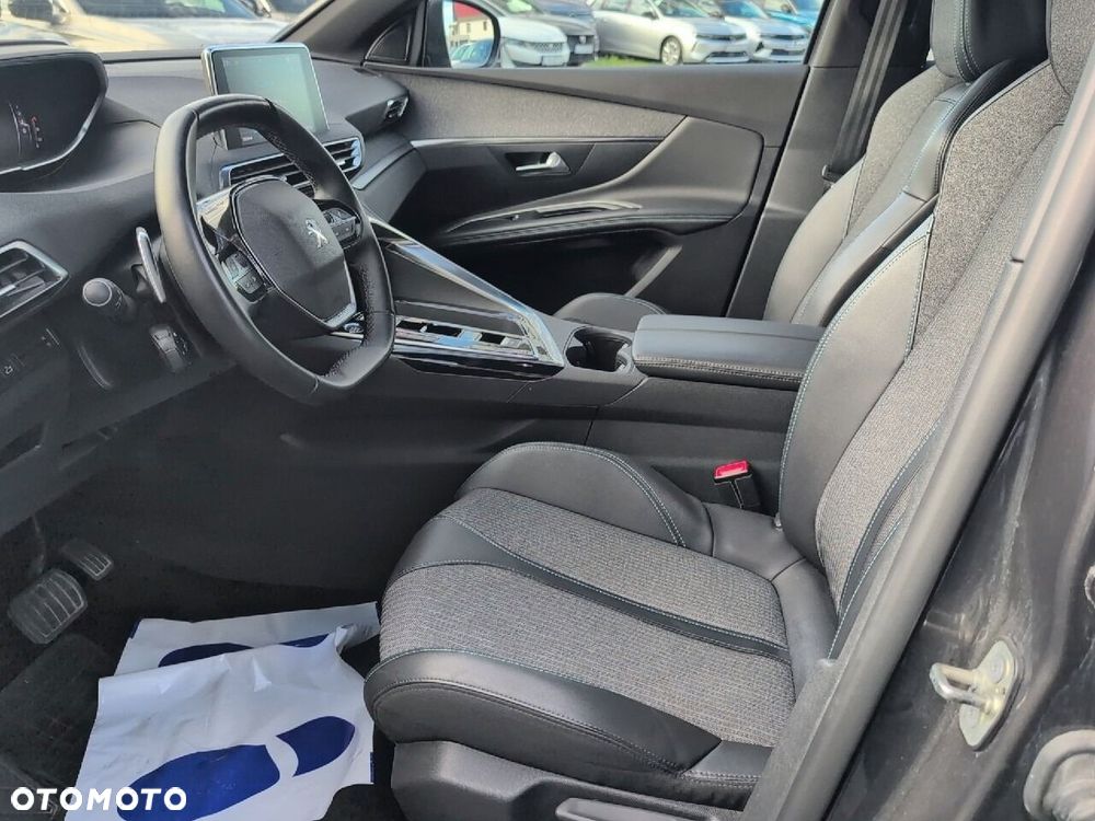 Peugeot 3008 - 9