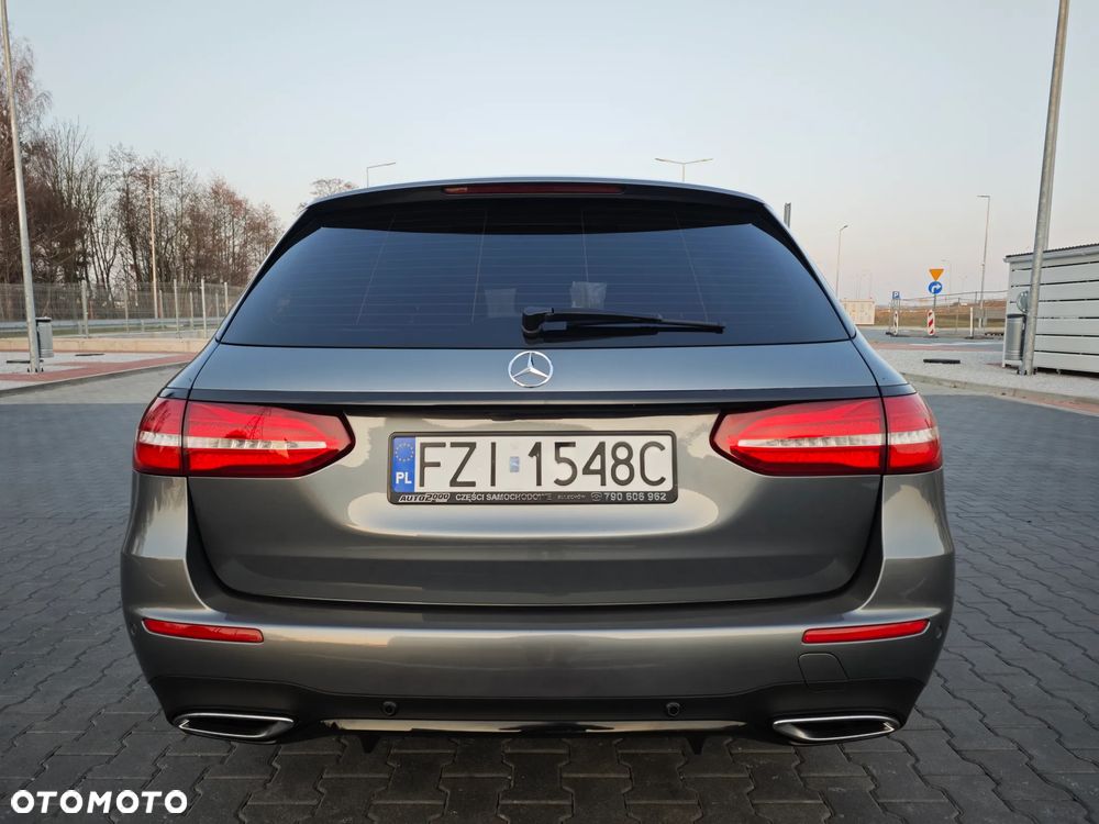 Mercedes-Benz Klasa E 400 d 4Matic T 9G-TRONIC AMG Line - 7