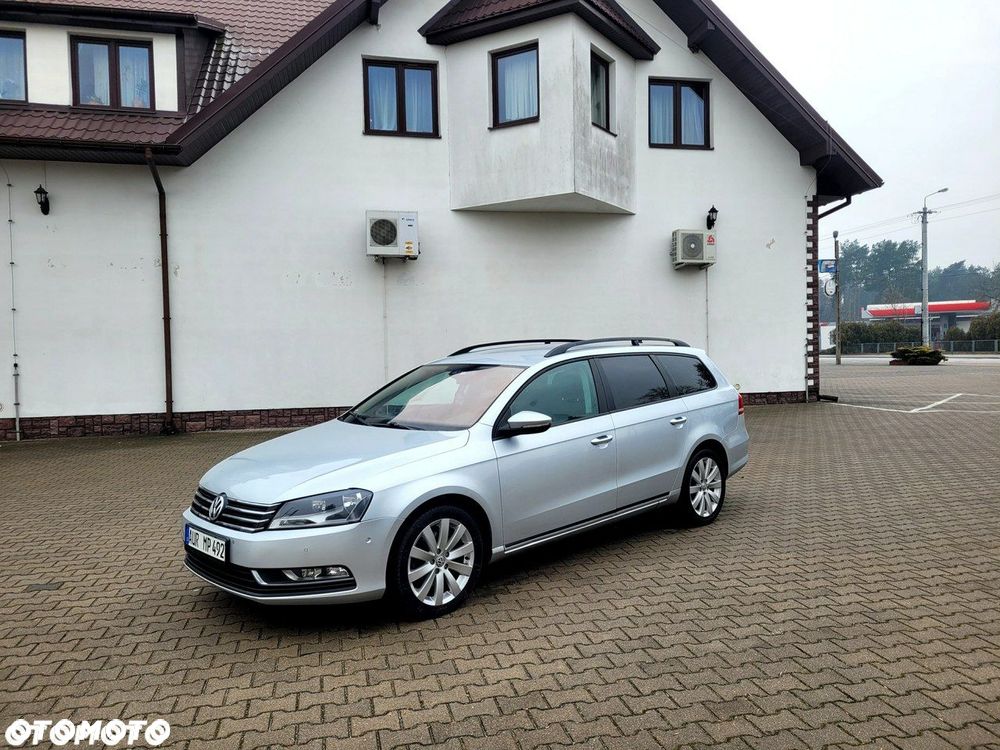 Volkswagen Passat 2.0 TDI Comfortline DSG - 4