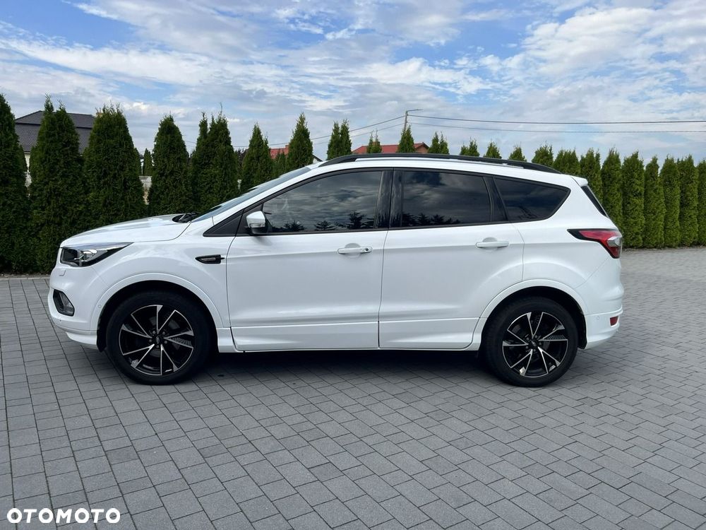 Ford Kuga 1.5 EcoBoost 2x4 ST-Line - 8