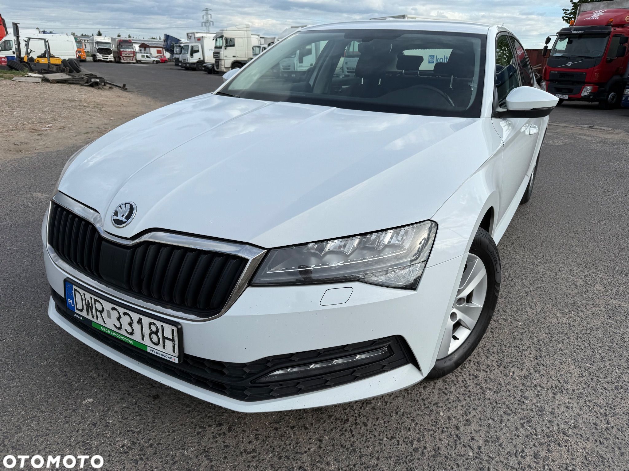 Skoda Superb - 1