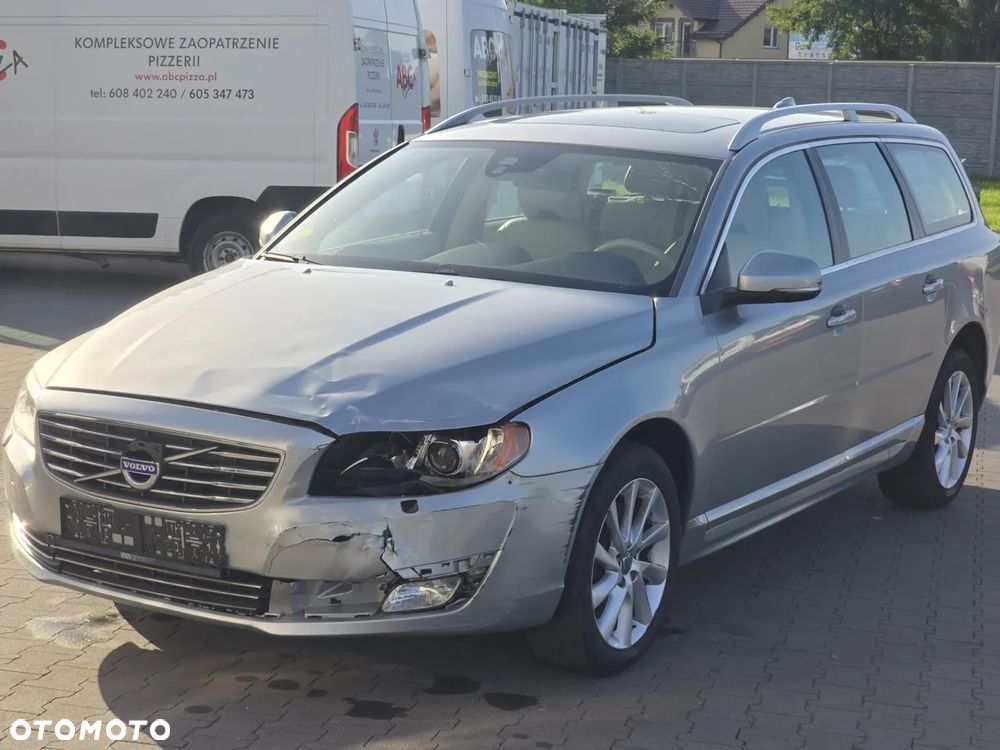 Volvo V70 D4 Summum - 14