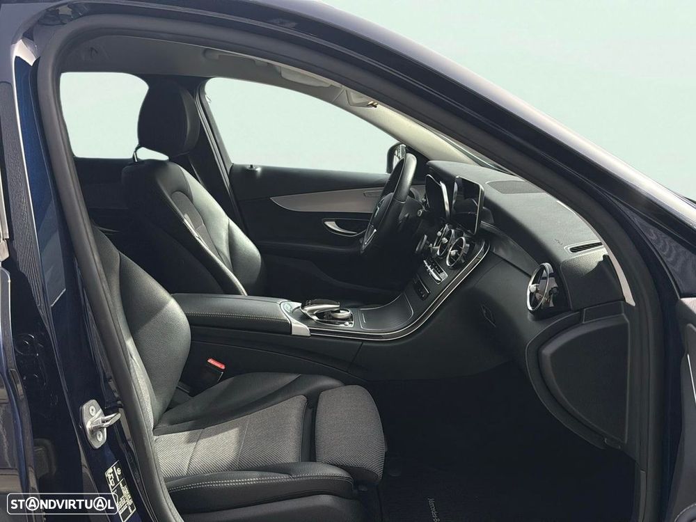 Mercedes-Benz C 200 - 18