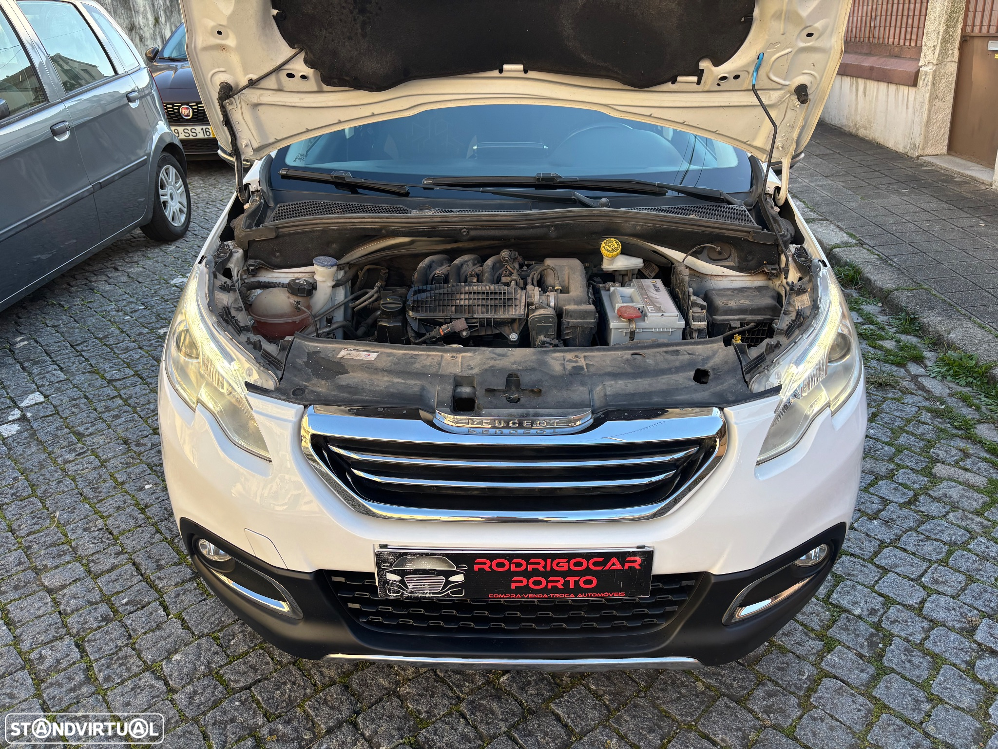 Peugeot 2008 1.2 PureTech Style - 25