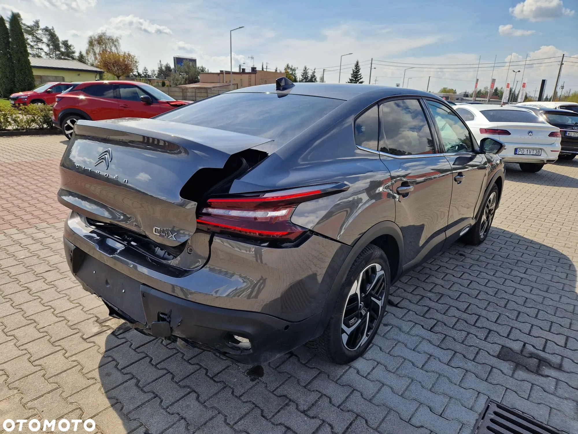 Citroën C4X 1.2 PureTech Max S&S EAT8 - 10