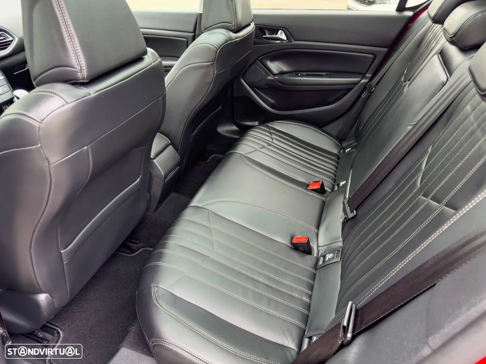 Peugeot 308 1.6 e-HDi Allure J17 - 8