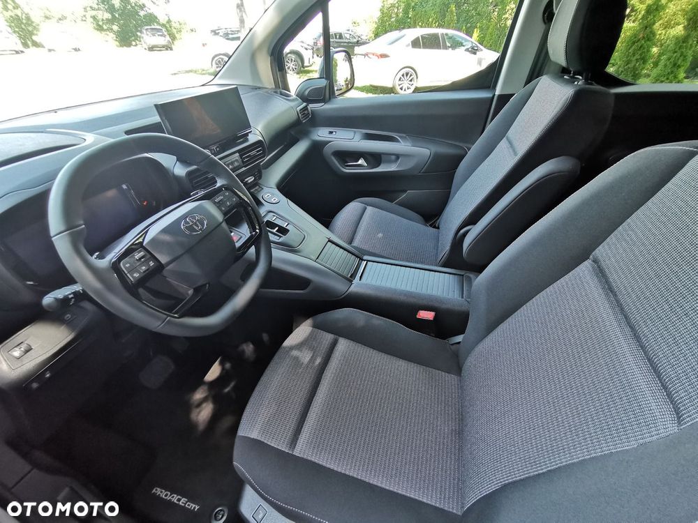 Toyota Proace City Verso Long 1.5 D-4D Family - 11