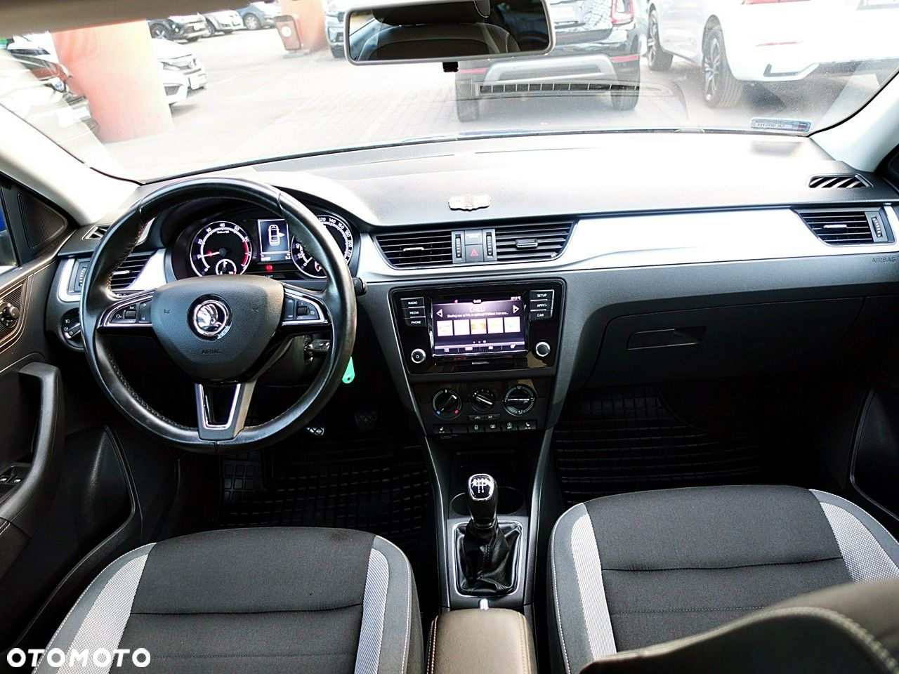 Skoda RAPID - 14